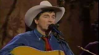 Ian Tyson talks to Jerry Jeff Walker and sings Summer Wages Austin 1991 [upl. by Siva]