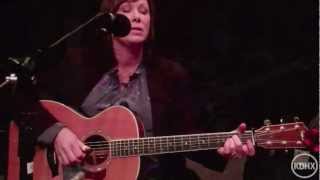 Suzy Bogguss quotShenandoahquot Live at KDHX 12712 HD [upl. by Burkitt]