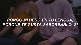 sweater weather  the neighbourhood  español [upl. by Nairda]