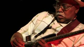 TRASIMENO BLUES Demetria Taylor amp Jimmy Burnes Band HD [upl. by Adiesirb]