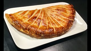 RECETTE EXPRESS LE CHAUSSON AUX POMMES GÉANT [upl. by Ynaoj61]