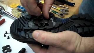 SPD Shimano Clipless Pedals  HowTo Guide  BikemanforU [upl. by Pris]