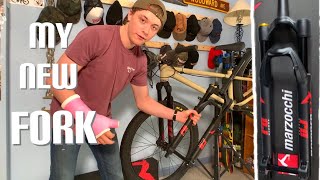 Unboxing New 26” Dirt Jumper Fork Marzocchi Bomber DJ [upl. by Natloz183]