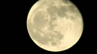 Canon SX40 vs Kodak Z990 Moon Zoom Test [upl. by Addison247]