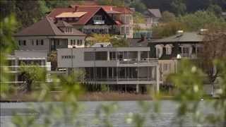 Am Schauplatz  Die Reichen vom Wörthersee [upl. by Suzann921]