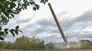 50 Meter hoher Schornstein in Arnstadt gesprengt [upl. by Hacim]