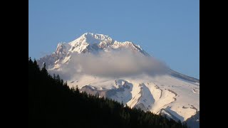 Mount Hood 11249 ft [upl. by Rafa188]