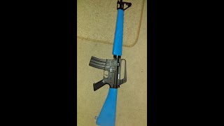 Airsoft review of the springpowered M16A1 rifle by Cybergun lightblue [upl. by Wolfgram252]