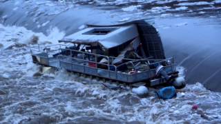 Boat goes over the Dam Gets Destroyed [upl. by Saito]