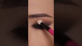 5 MINUTE Easy Brown Smokey Eye Tutorial  shorts ytshorts smokeyeye eyemakeup browneyemakeup [upl. by Almeta126]