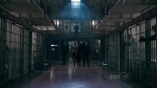 Alcatraz S01E02 [upl. by Yrtnahc]