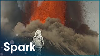 Las Erupciones Volcánicas Que Cambiaron El Mundo  Mega Desastre  Spark [upl. by Anihpesoj816]