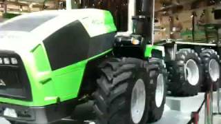 DEUTZFAHR Agro XXL  AGRITECHNICA 2009 [upl. by Annonyw235]