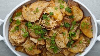 Roasted Garlic Parmesan Potatoes [upl. by Ambrogio168]