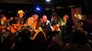 MVI 3579  GORDON LIGHTFOOT GROUP FINALE Hughs RoomSunJan182015ALBERTA BOUND  CHAR video [upl. by Yadsendew]