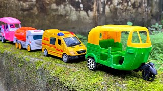 Driving DHL Car Electric Auto Rickshaw CNG Scoter and Covered Van by Hand on the Outer Wall [upl. by Salokcin]