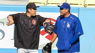 Ryu and Kim Meet During BP Today  Dodgers [upl. by Stutsman]