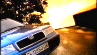 Anuncio Skoda Felicia año 1998wmv [upl. by Jule438]