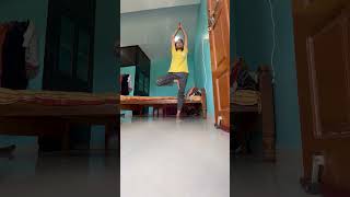 Part 2 of day 5 yoga yogastreach 30daysweightlosschallenge fullbodyworkoutathomeforbeginners [upl. by Yeliak]