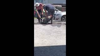 OLD SCHOOL TRADESMEN  CUTTING CONCRETE WITHOUT DUST [upl. by Ahseyn]