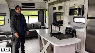 2022 Heartland Bighorn Traveler 32 RS Fifth Wheel • Bishscom [upl. by Yarazed]