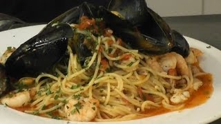 SEAFOOD SPAGHETTI PASTA PESCATORE STYLE  theitaliancookingclasscom [upl. by Notlimah]