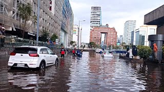 Quito inundado tras fuertes lluvias [upl. by Bernice]