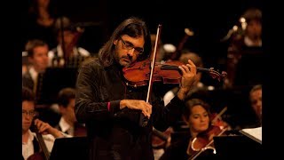 Leonidas Kavakos plays Shostakovich Violin Concerto no 1  live 2013 [upl. by Martsen544]