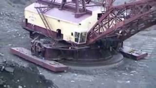 Worlds Largest Dragline Excavator Big Muskie Mega Machines in the World [upl. by Yanehs]