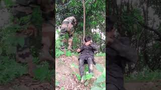 जंगल में छुपाते तीन आतंकवादी को खत्म किया एक फौजी 🇮🇳🫡 shorts ytshorts indianarmy army [upl. by Aeiram]