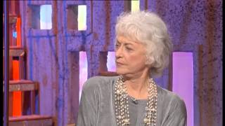 So Graham Norton 2000S3xE12 Bea Arthur Stephanie Powerspart 1 [upl. by Agueda38]