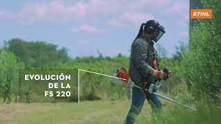 Motoguadaña STIHL FS 221 [upl. by Auberon]