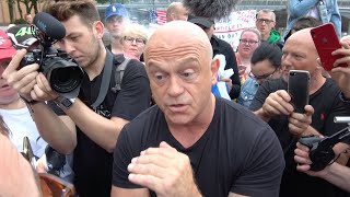 Actor Ross Kemp appears at Free Tommy Robinson protest at Belmarsh Prison London [upl. by Loring258]