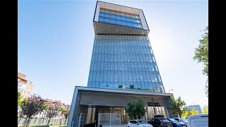 Oficinas en alquiler  Amaltea 32  Visionary Building  Madrid [upl. by Anilasor]