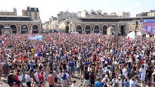 Finale du Mondial 2018 place du Marché à Versailles [upl. by Arais]