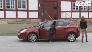 2Test Alfa Romeo Giulietta Fahrbericht Review  AutoEmotionenTV [upl. by Voccola]