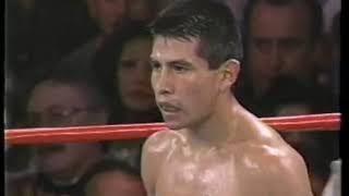 Marco Antonio Barrera Vs Kennedy McKinney Boxing1996 [upl. by Sauveur]