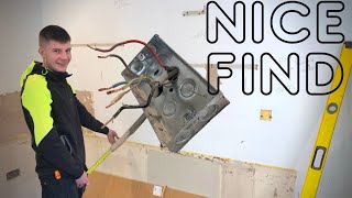 Nice Find Kitchen Rewire Exotic life of an Electrician [upl. by Tyler]