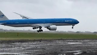 Plane Rolls Out Of Control [upl. by Bortz337]