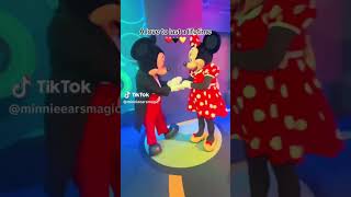 Cute love moment of Mickey and Minnie Mouse at Disneys Epcot in Walt Disney World 2 HD [upl. by Emsoc]