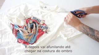 Como customizar camiseta com ombro de fora [upl. by Elinnet]