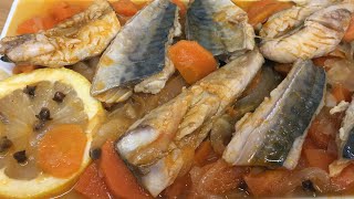 Caballa en escabeche  Escabeche de pescado  receta ideal para tapear y tomar en frío [upl. by Mellette]