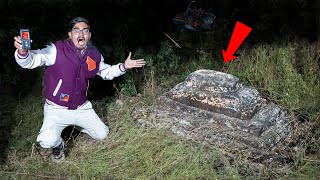 100 साल पुराना भूतिया कब्रिस्तान  Visiting 100 Year Old Haunted Graveyard [upl. by Antonella651]