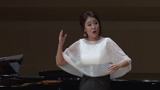 Les oiseaux dans la charmille J Offenbach 인형의노래 소프라노서유빈Soprano Yubin Seo [upl. by Eidoow]