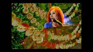 Tori Amos  Garlands [upl. by Aidnic]