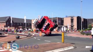 Berging Hoogwerker brandweer Rijssen [upl. by Ennaed542]