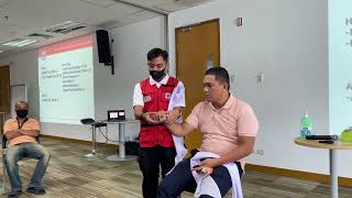 Jaw Injury Bandage  Singapore Emergency Responder Academy First Aid and CPR Training [upl. by Shaikh169]