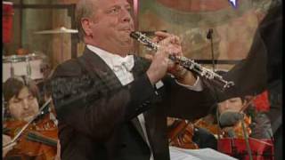 Carlo Romano with Gabriels Oboe E Morricone [upl. by Beckie]