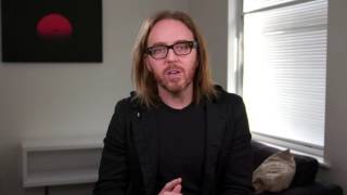 Tim Minchin  2016 Logies acceptance speech  Most Outstanding Supporting Actor [upl. by Kimmel599]