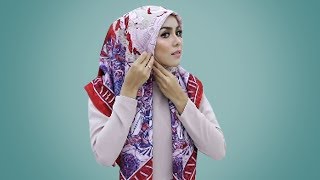 17 CARA PAKAI JILBAB SEGIEMPAT SIMPLE CANTIK ANGGUN DAN KEKINIAN TERKINI [upl. by Eeb507]